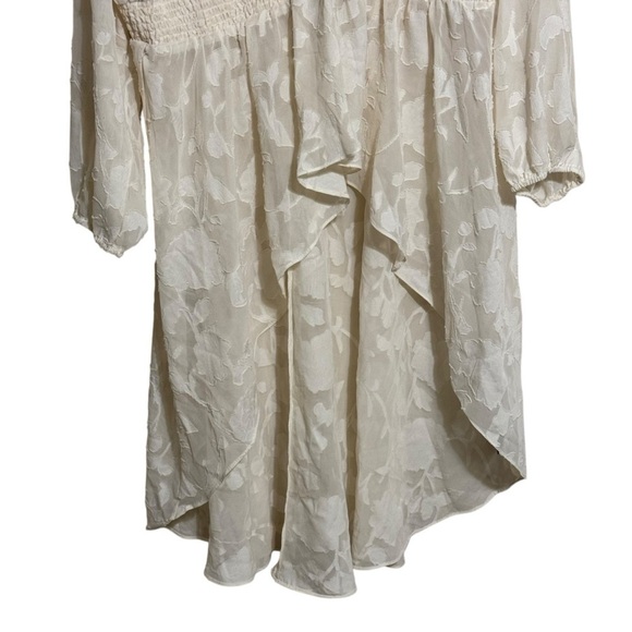 Torrid NWT Chiffon clip floral high low top pristine women’s size 2X - Picture 2 of 10